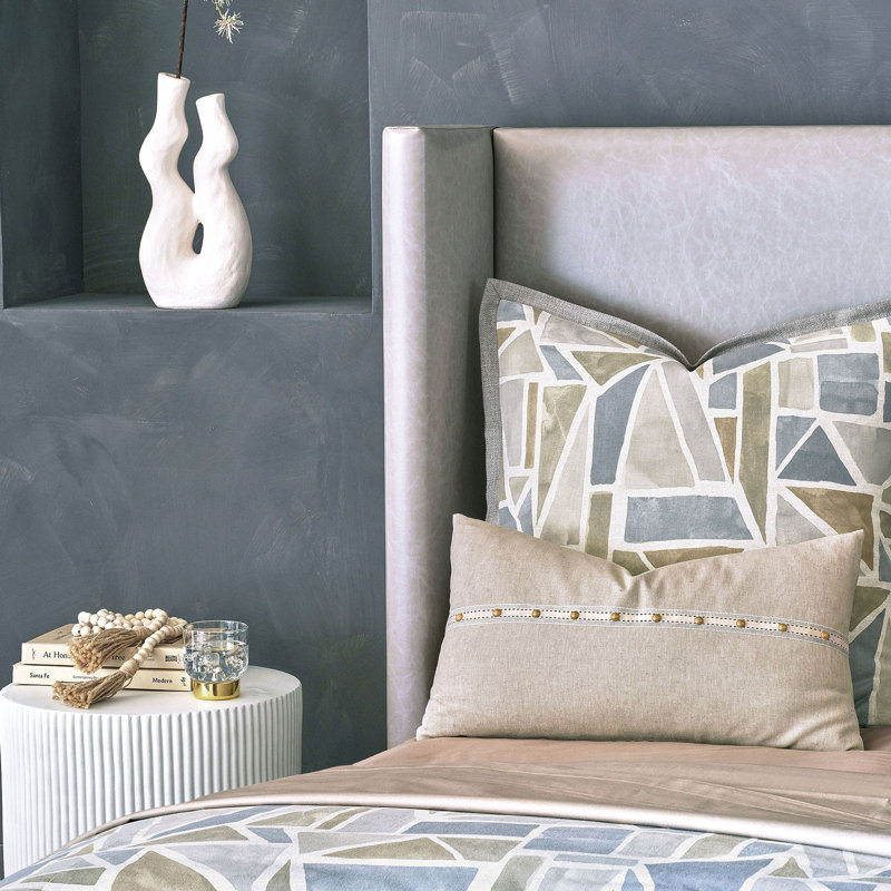 Oliver Lumbar Pillow Cover & Insert
