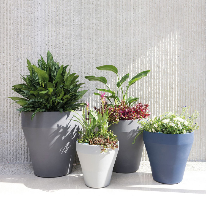 Ash Gray 18'' Round Self-Watering Planter Pot
