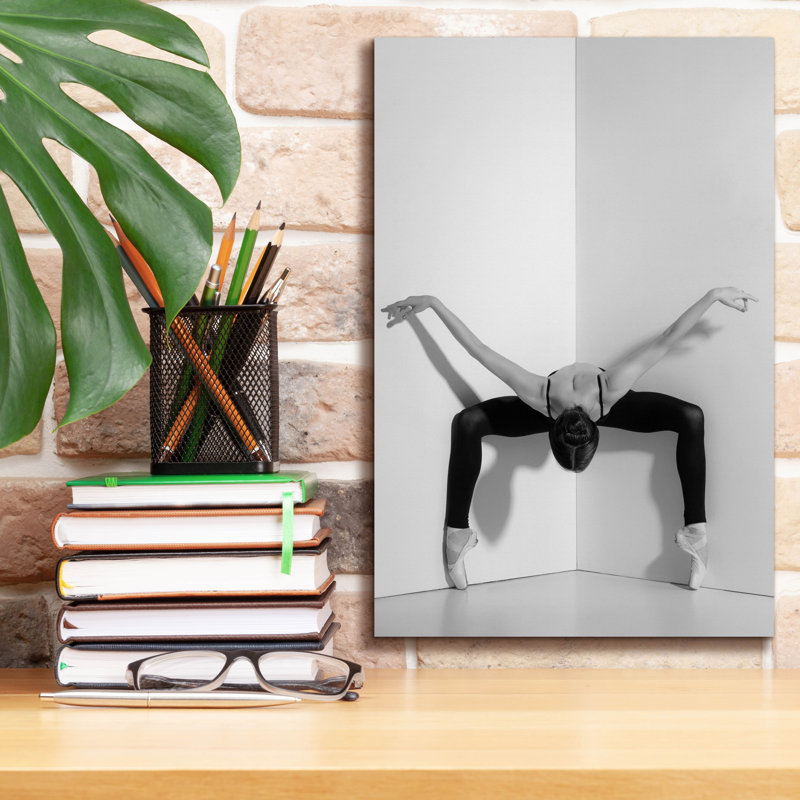 «Dance» par PhotoINC Studio, H 18 po x l 12 po x P 0,75 po