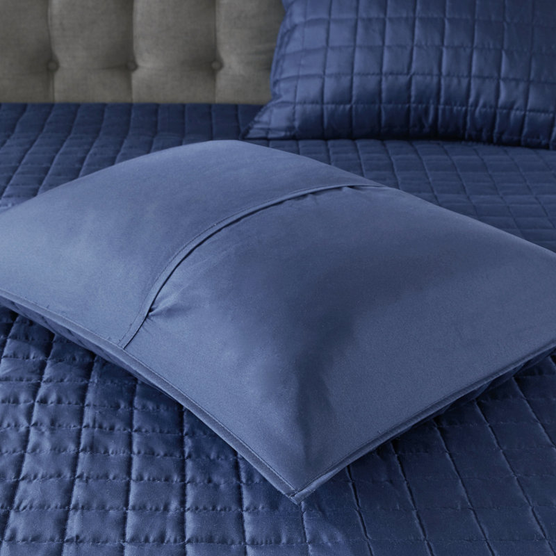 Navy King/ King Bedding - 8 Piece Collection With Luxury Comforter And Quilt Classic Pattern, Navy