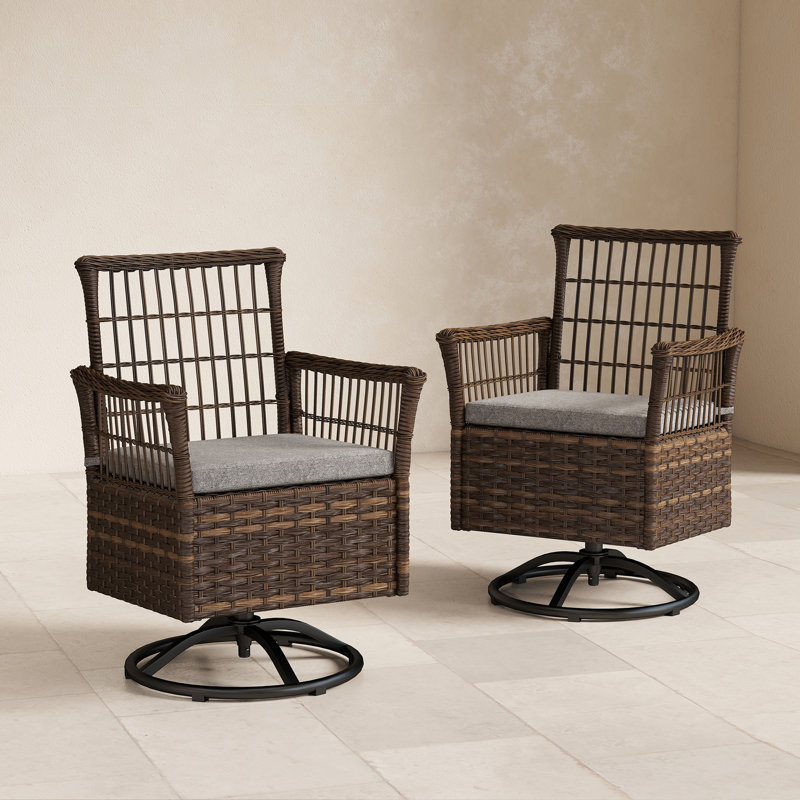 Chaise de patio pivotante en osier