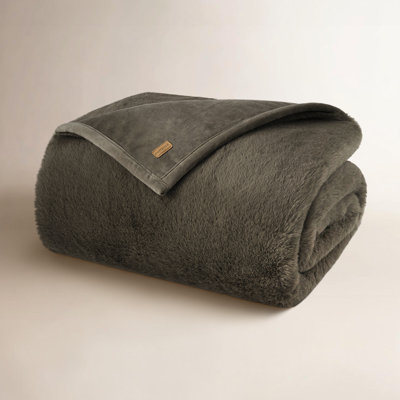 Chinchilla Faux Fur Throw Blanket