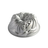 Nordic Ware Let It Snow Fluted Cake Pan Pan