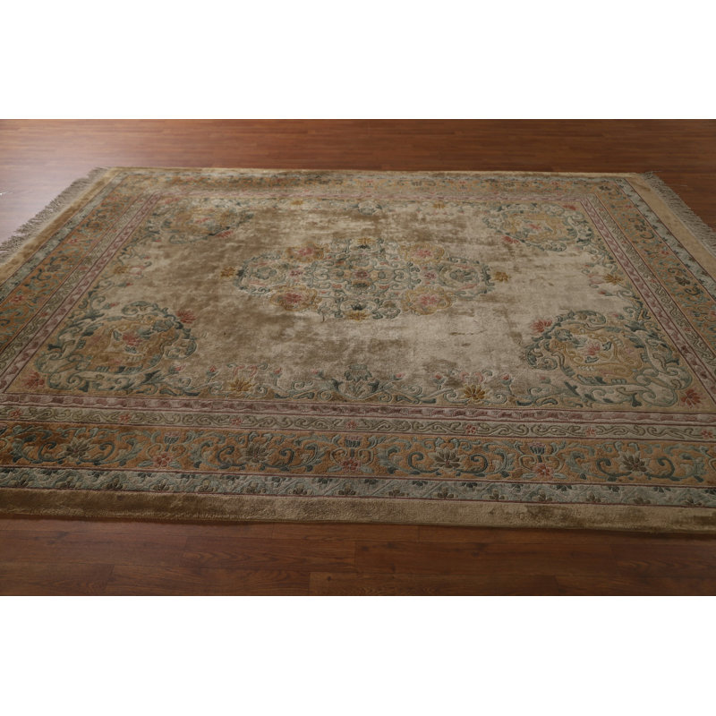10' 1'' X 7' 11'' Area Rug