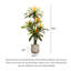 Plantes vertes artificielles de luxe et luxueuses avec des plantes en pot d'hibiscus rouges. Ornements de décoration pour plancher d'intérieur.