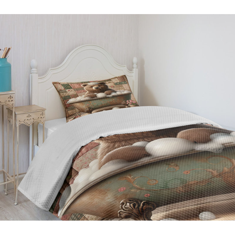 Rustic Twin Blue Quilted Bedspread Set with Bear Design