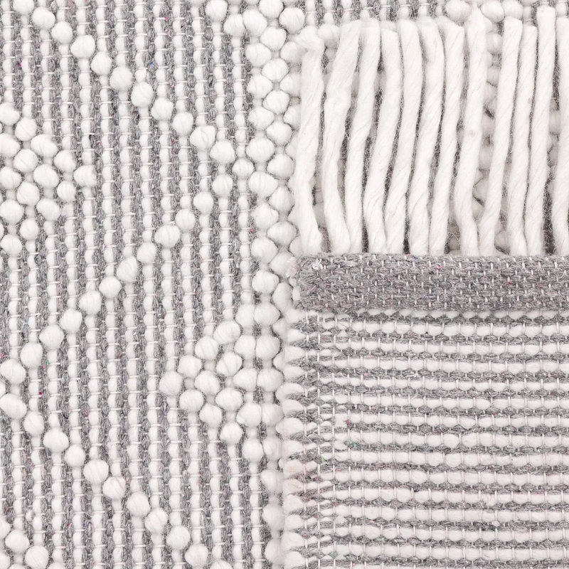 Geometric Area Rug in Gray/White, Rectangle 8' x 10'