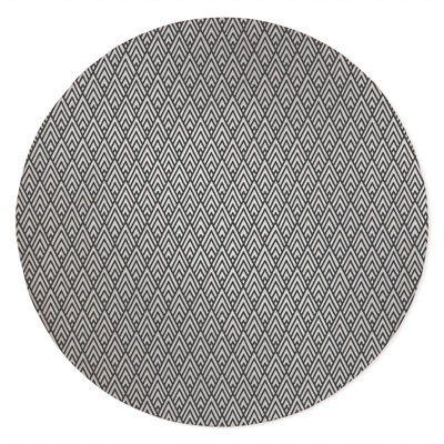 Chevron Spike Non-Slip Outdoor Rug