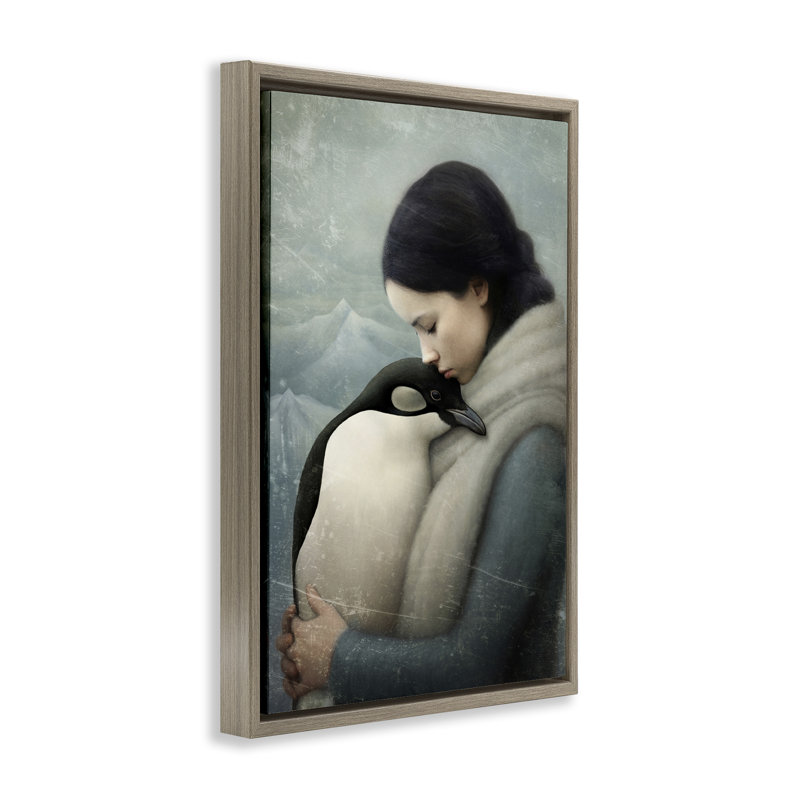 «Girl and Her Penguin», toile flottante encadrée par Paula Belle Flores, Cadre flottant orme Montalcino, H 31 po x l 21 po