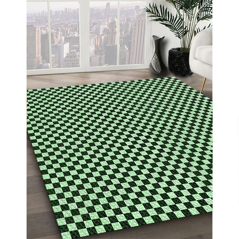 Indoor Rug, Round 4'