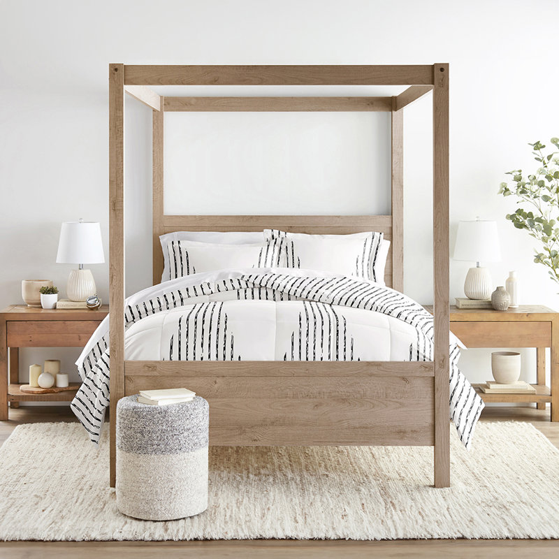 7-Piece Bedding Bundle - Pattern Comforter and Sheet Set, Full Comforter + 1 Additional Piece, Gray Striped