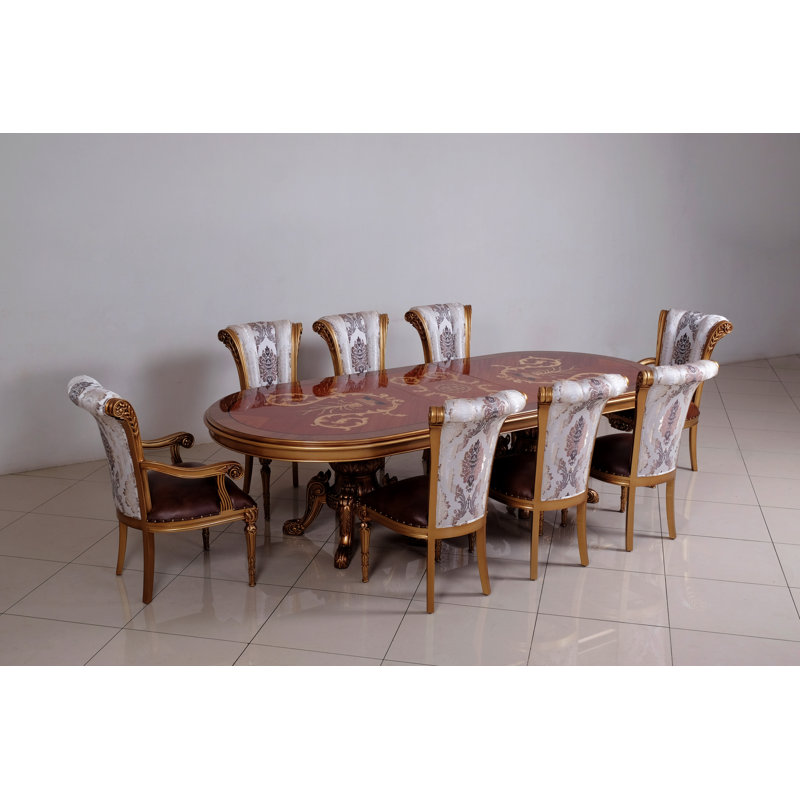 Maggiolini Oval Dining Table