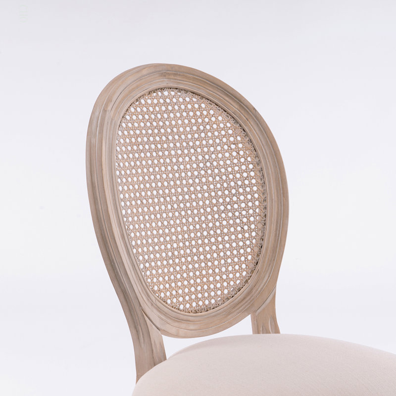 Chaise de salle à manger à structure française en bois massif avec dossier en rotin
