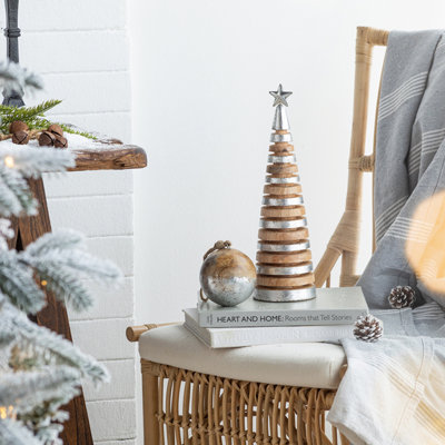 Ornements de boule de Noël D4, bois naturel et argent antique, ensemble de 4 pour une élégante décoration des Fêtes