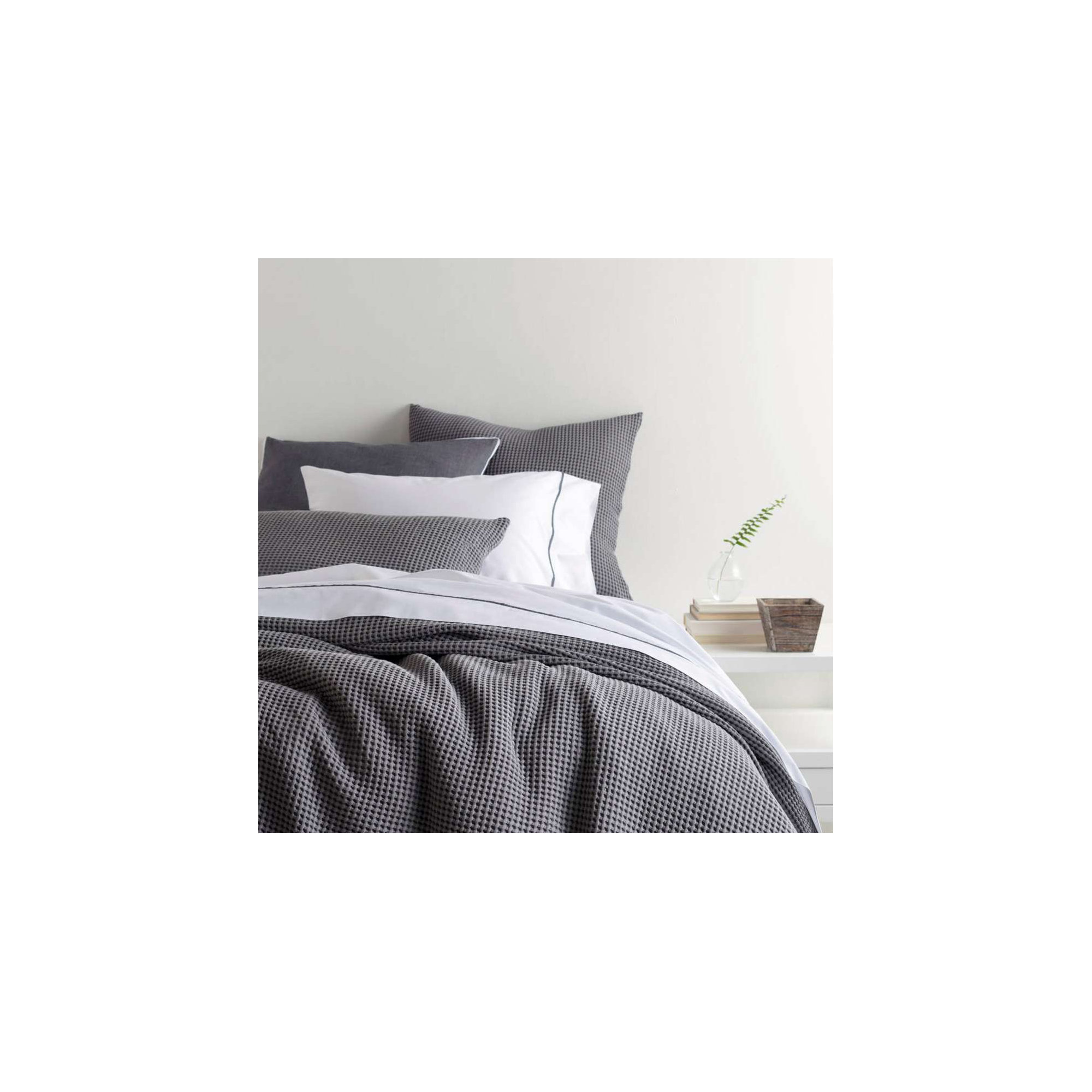 Bubble Matelasse Coverlet, French Blue, King Coverlet