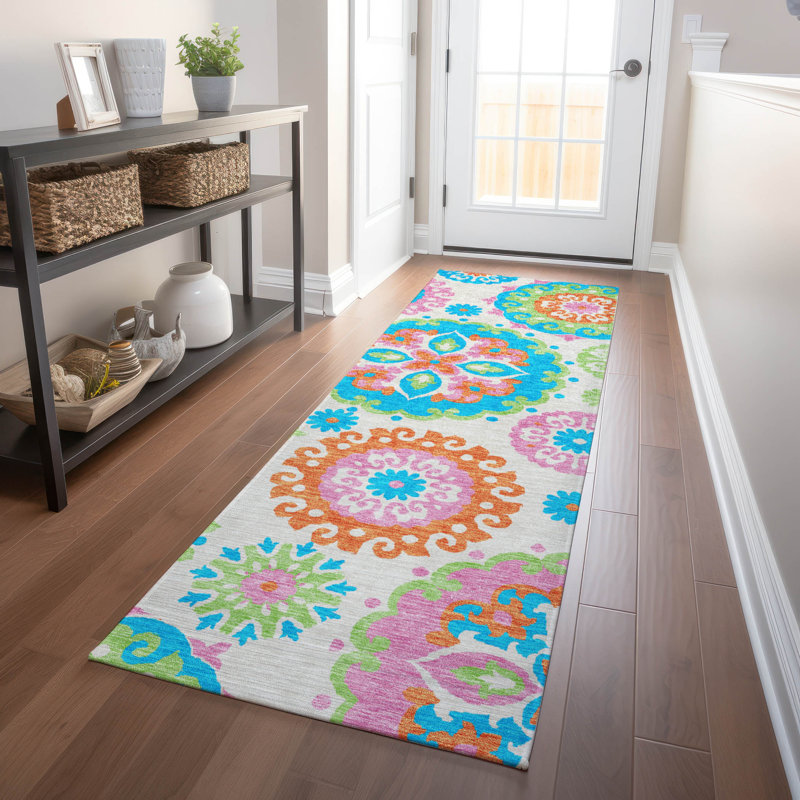 Premium Machine Washable Prisco White Rug, Runner 2'3" x 7'6"