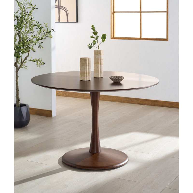 Hestia Lisette Round Dining Table