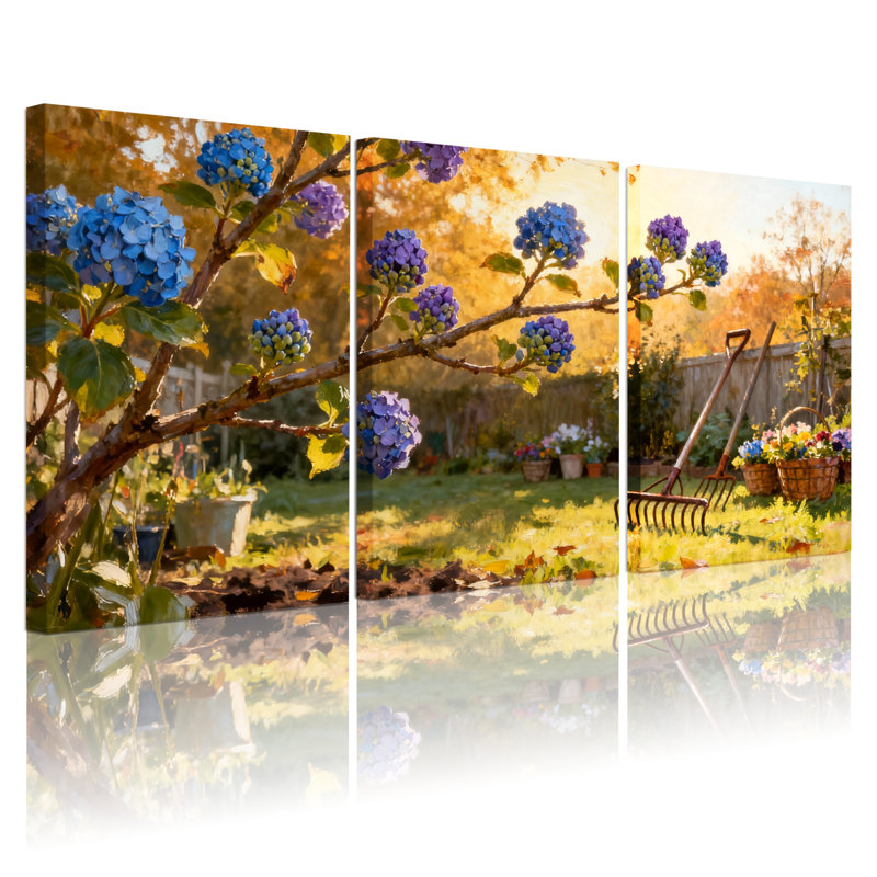 Hydrangea Garden Scene, reproduction d'art sur toile tendue sur toile (ensemble de 3), H 24 po x l 48 po