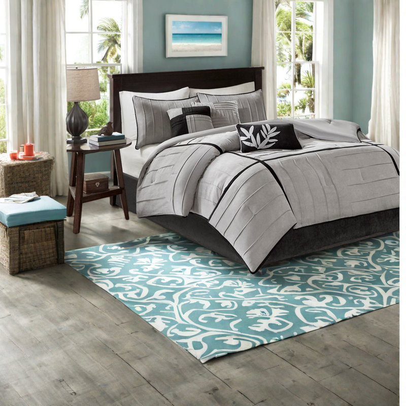 ensemble de literie gris en simili suède avec coussins décoratifs pour chambre à coucher moderne