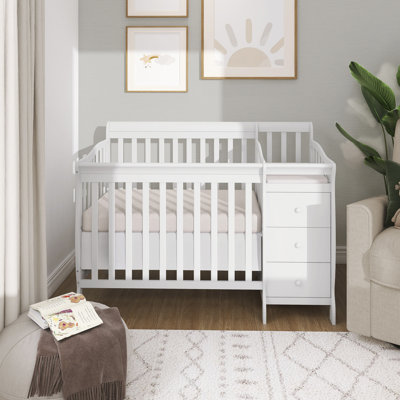 Jayden 4-in-1 Mini Convertible Crib and Changer