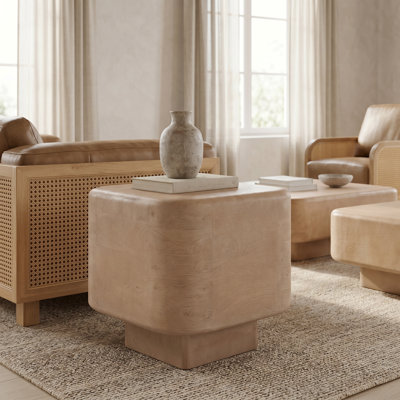 Margelene - Table de bout carrée moderne en bois de manguier