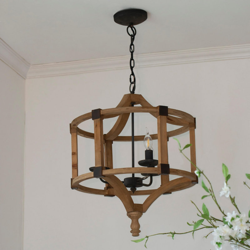 Suspended luminaire with adjustable chain