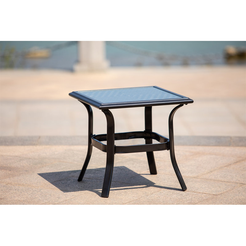 Ensemble de salle à manger rectangulaire pour 4 personnes de 42,5 po Aidtya, Rouge