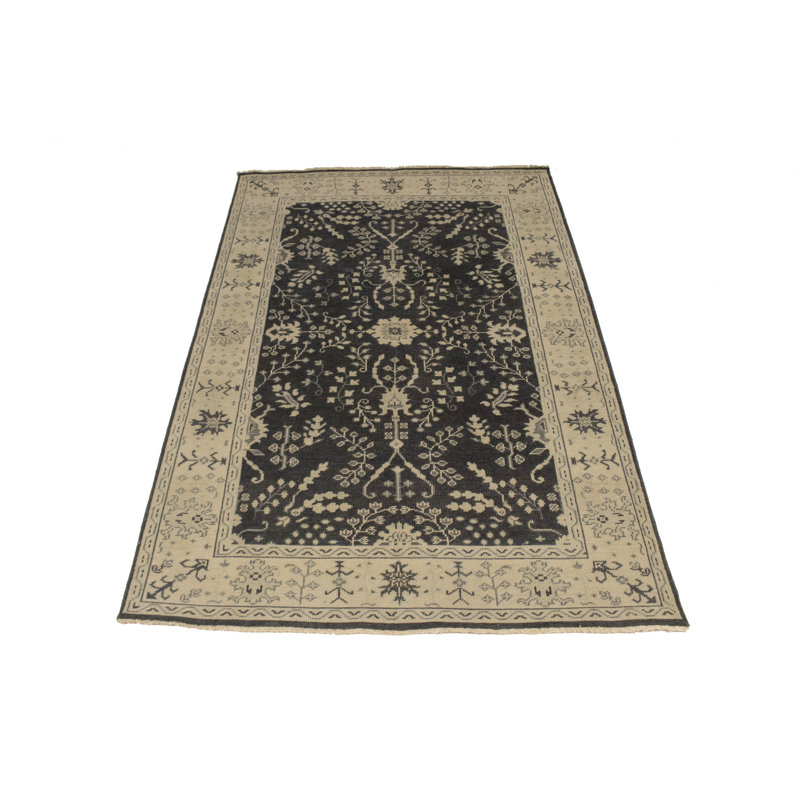 Dulse Wool Oriental Indoor Rug