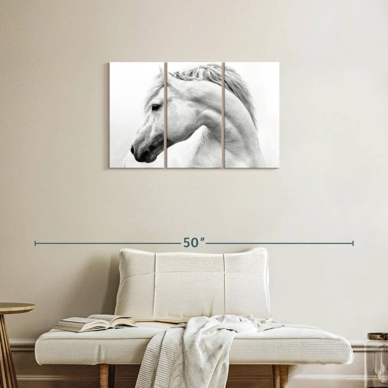 Head Turner, 20" H x 33" W
