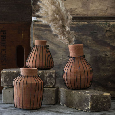 Cecilia  Terracotta Table Vase - Set of 3