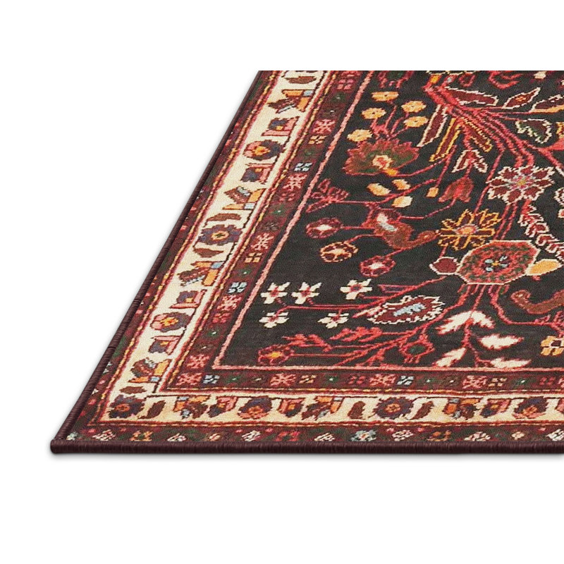 Tapis rouge / noir à motif floral, Rectangle 5 pi x 7 pi