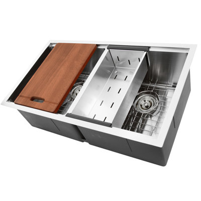 Pro Series 32'' L Double Bowl Stainless Steel Kitchen Sink