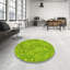 Tapis rond à motif floral vert-1686379332