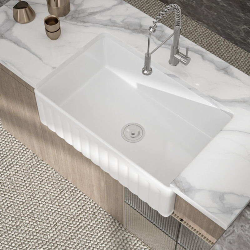 33" L x 18" W Single Basin Farmhouse Apron Kitchen Sink White Ceramic Kitchen Sink with Grid and Strainer