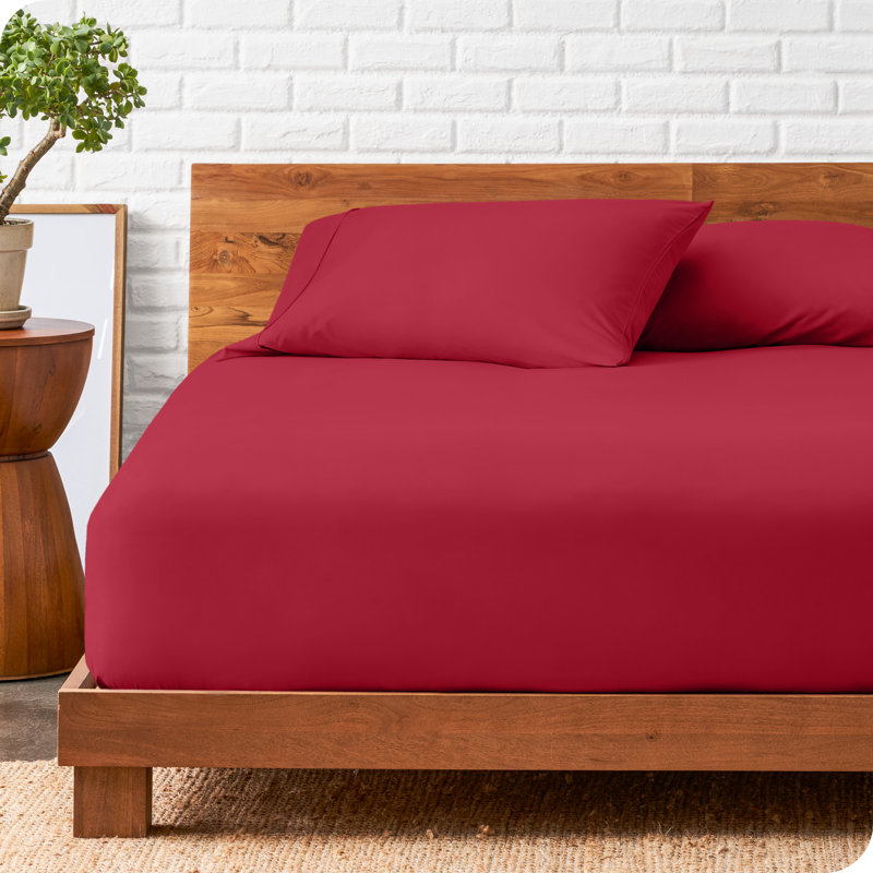 Queen Deep Pocket Red Microfiber Fitted Sheet and Pillowcase Set