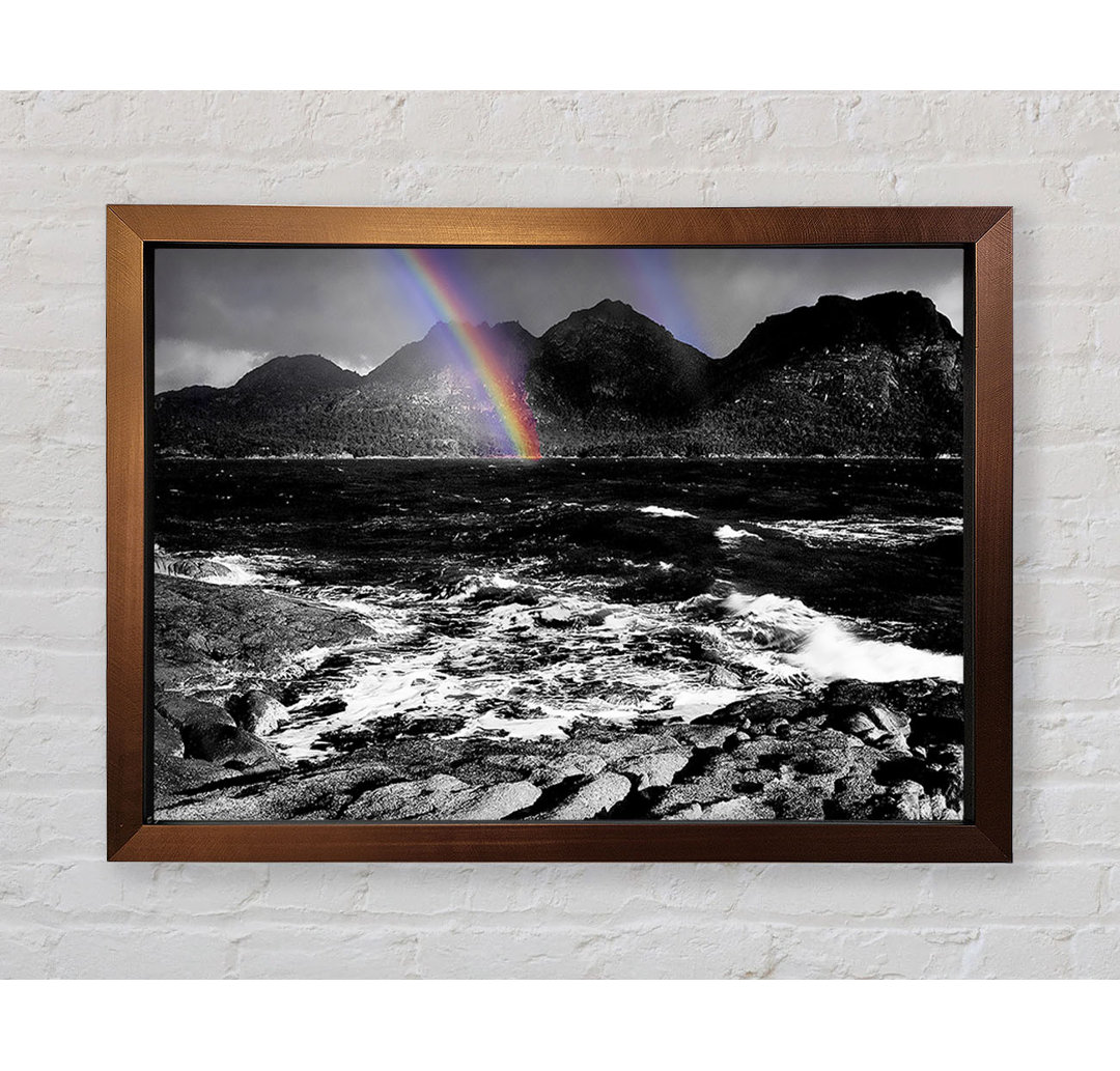 Regenbogen Ozean Berge B N W Gerahmter Druck