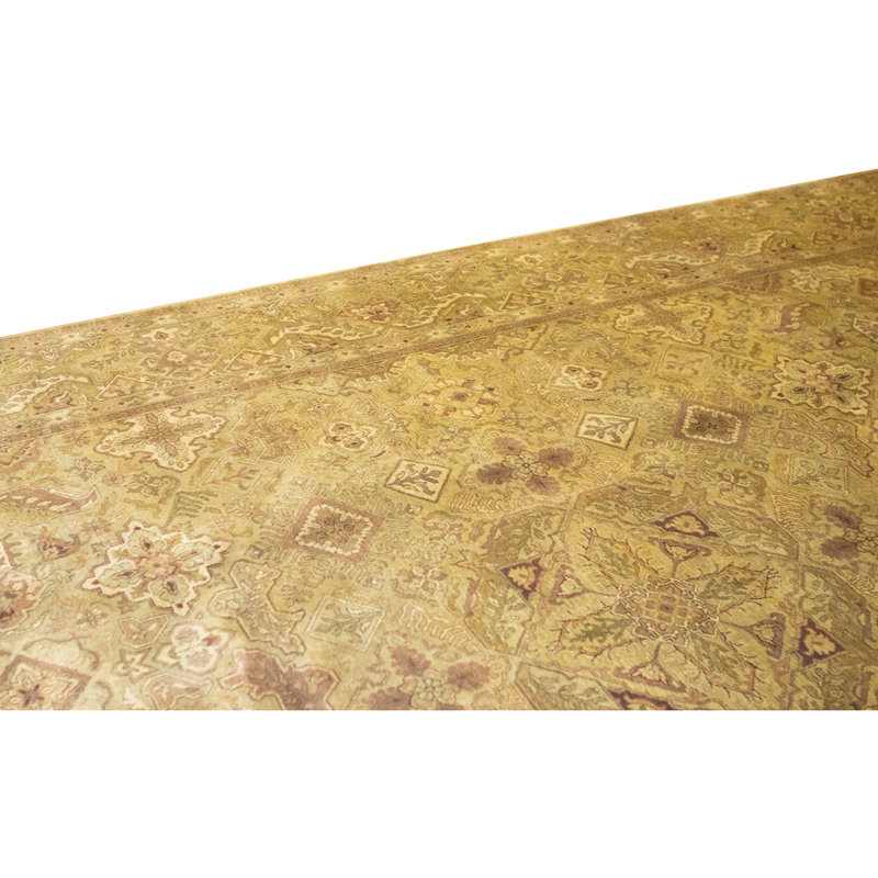 Hand Knotted Wool Area Rug in Olive Green And Beige