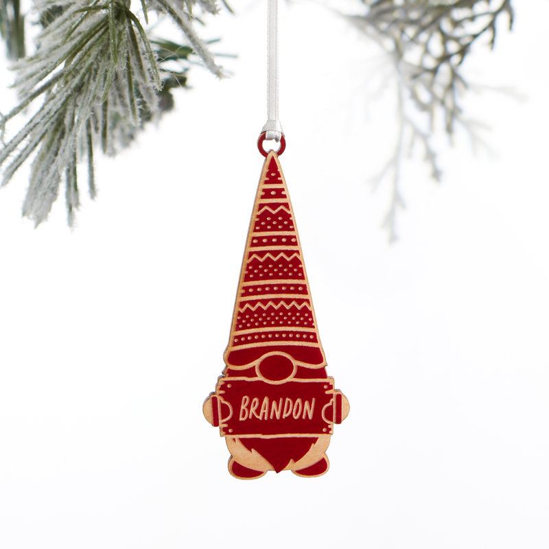 Ornement en bois personnalisé Christmas Gnome, Rouge, Oui