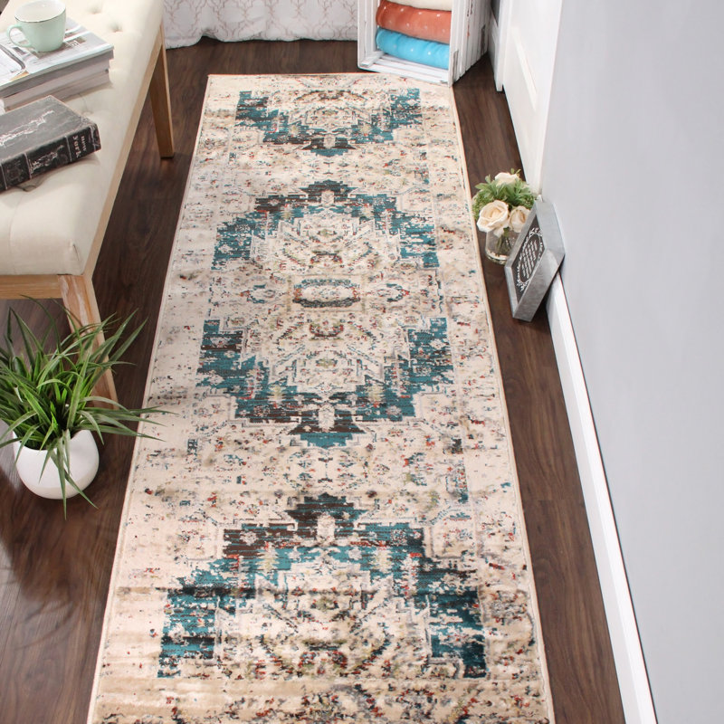 Tapis intérieur en polypropylène Diantha Medallion, Tapis de couloir 2 pi 7 po x 8 pi, Sarcelle