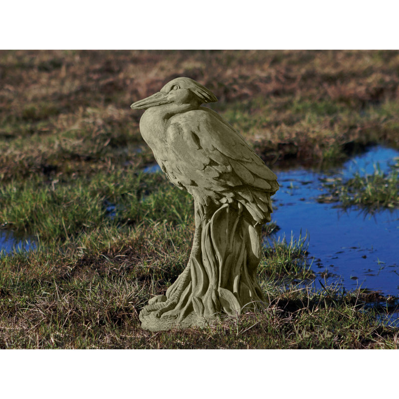 Egret Statue, English Moss