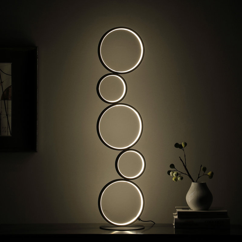 Metal Table Lamp, Black