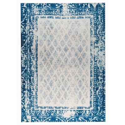 Maricela Wool Oriental Indoor Rug
