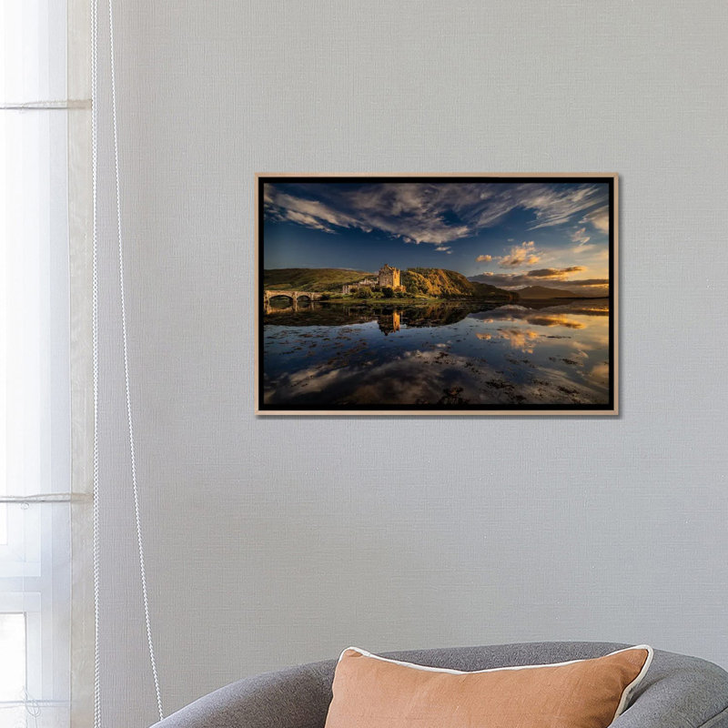 Miroir des îles - reproduction d'art murale - toile encadrée, Beige