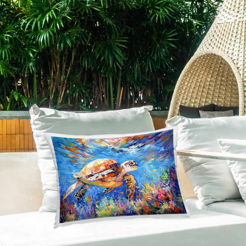 Coussin décoratif d'extérieur imprimé "Sea Turtle's Adventure" par Leon Devenice