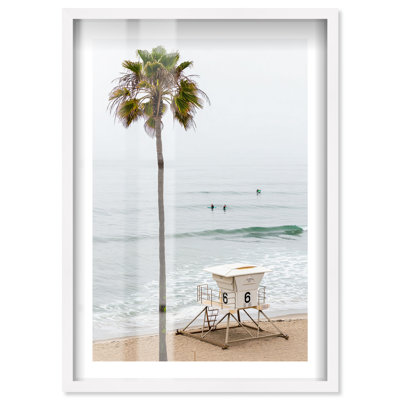«Lifeguard Station 6 Shadowbox» par Notoriart