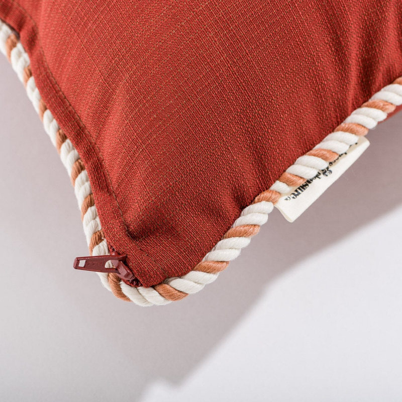 Indoor/Outdoor Pillow Cover & Insert, Red/White, Square 18"