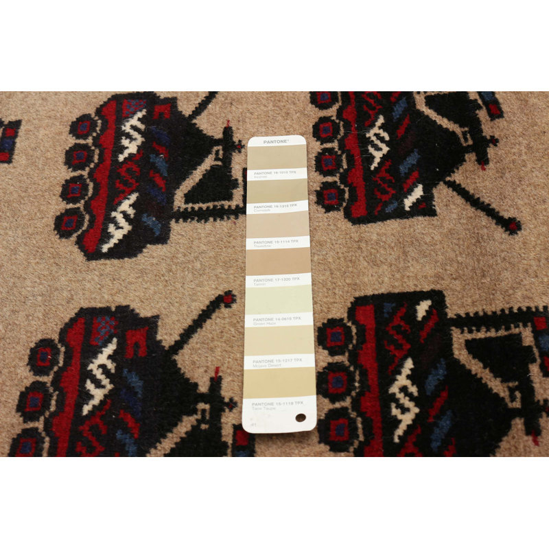 Tapis brun clair Rare War 2 pi 9 po x 4 pi 9 po