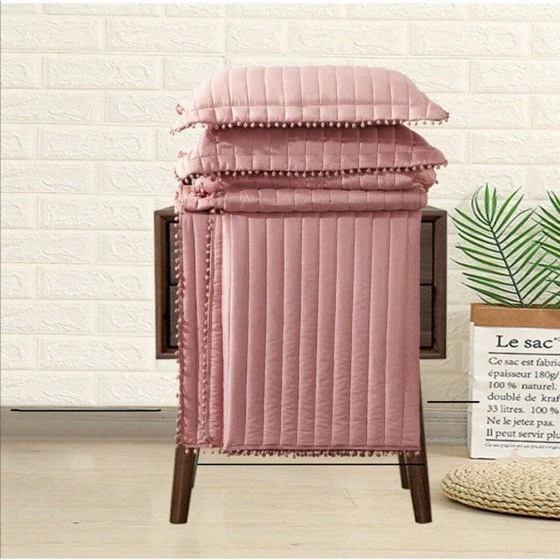 Microfiber / Polyester Bedspread with Pillow Shams, Super King Bedspread + 2 Standard Shams, Pink