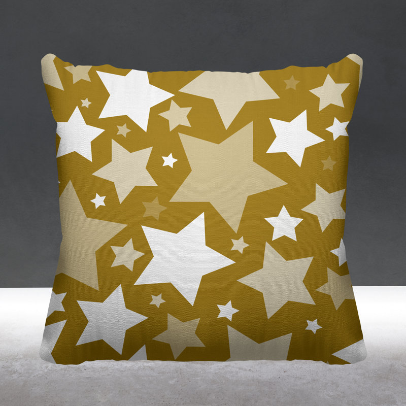 Coussin décoratif intérieur / extérieur Christmas Stars, Or, L 17 po x H 17 po