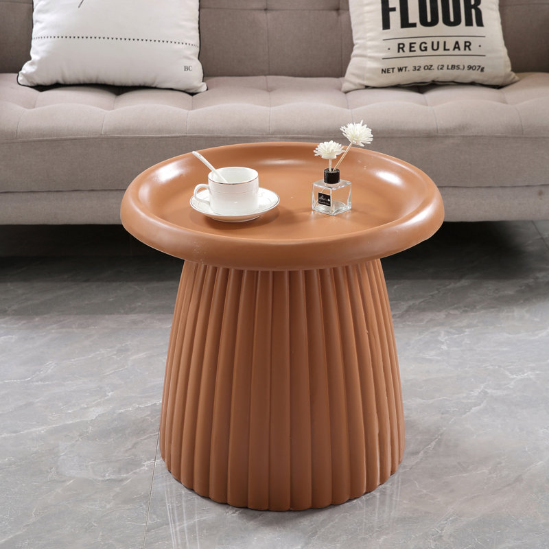 Table d'appoint ronde à base cannelée légère en oxyde de magnésium et diamètre de 19,69 po